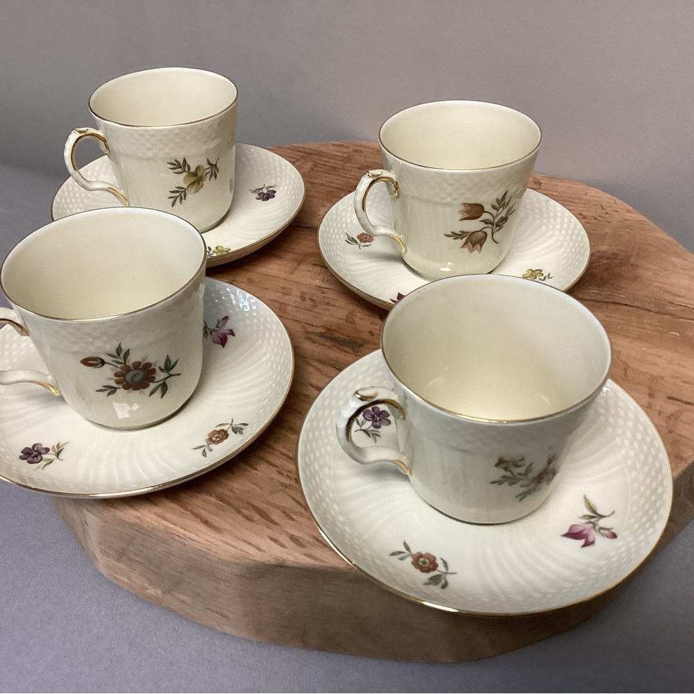 🔴 Vintage - Frijsenborg by Royal Copenhagen of Denmark - Rare / Collectible - Picture 4 of 16
